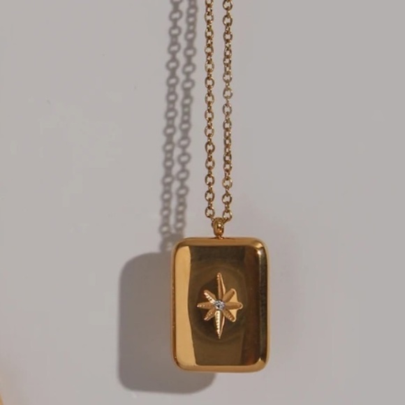 New 18k Gold Plated Zircon Sunburst Layering Necklace - Picture 10 of 14